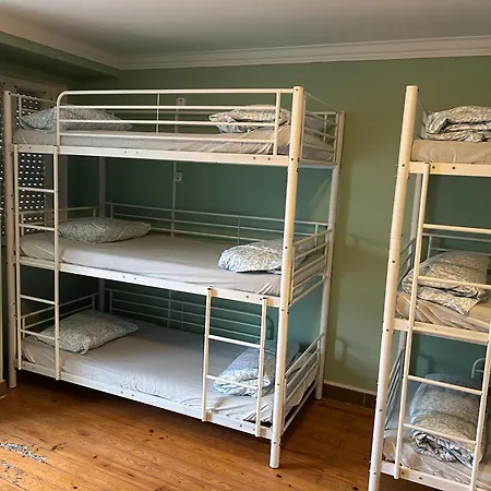 Hostel Auristelas