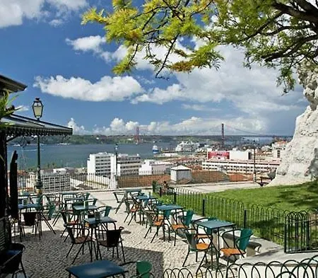 Auristelas Ostello Lisbona