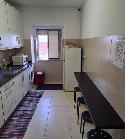 Albergue Auristelas *