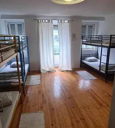 אכסניה Auristelas *